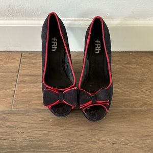 fRh Women’s Wedge PeepToes